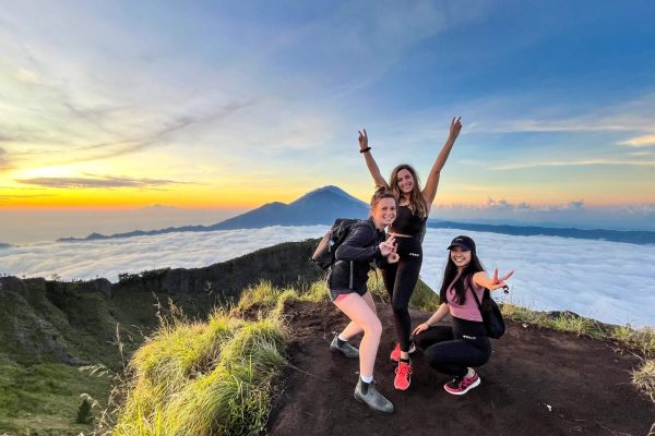 SunriseTrekkingdiGunungBatur-KlookIndonesia (1)